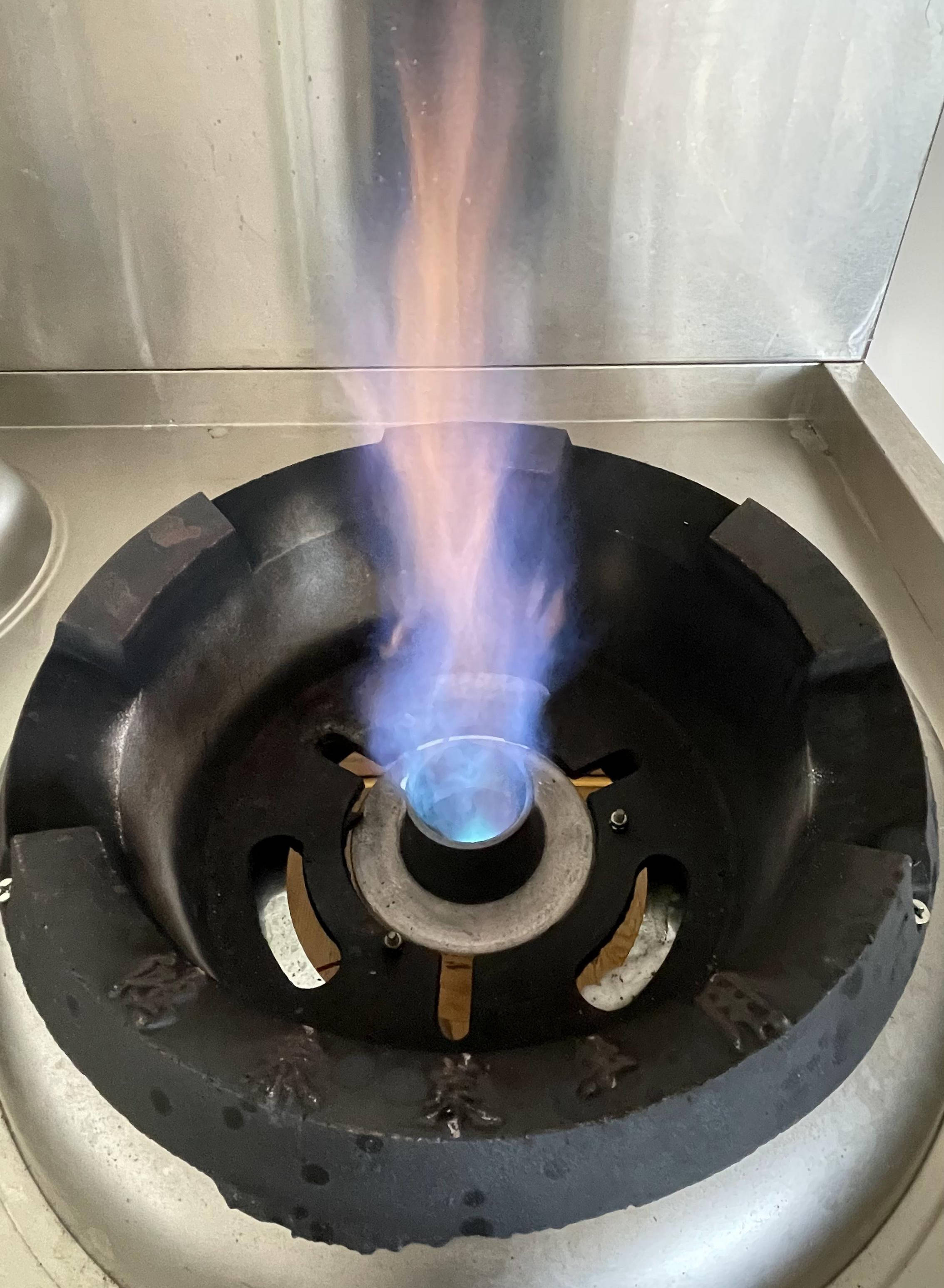 商用環保燃料油的革新選擇 礦物油、植物油及其安全應用